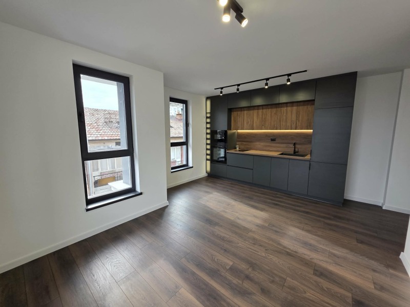 Продава 3-СТАЕН в град Хасково, Куба - 85 кв.м / 195 000 € » 381 386.85 лв., ИМОТИ-МИРА
