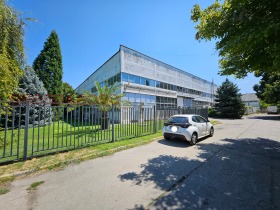 Bâtiment industriel Indoustrialna zona - Trakiya, Plovdiv 1