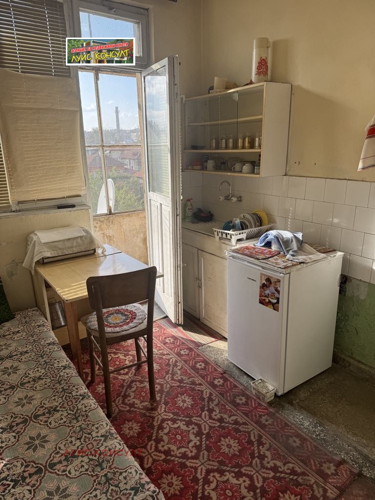 Продава 2-СТАЕН, гр. Монтана, Широк център, снимка 7 - Апартаменти - 51693711