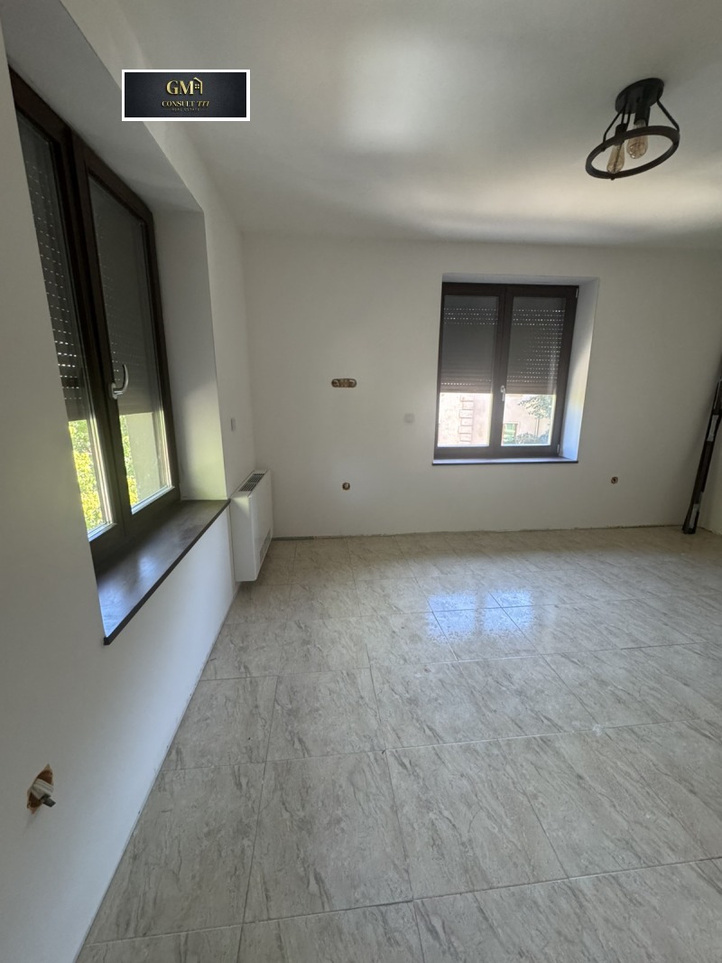 Satılık  2 yatak odası Pleven , Idealen centar , 120 metrekare | 76257135