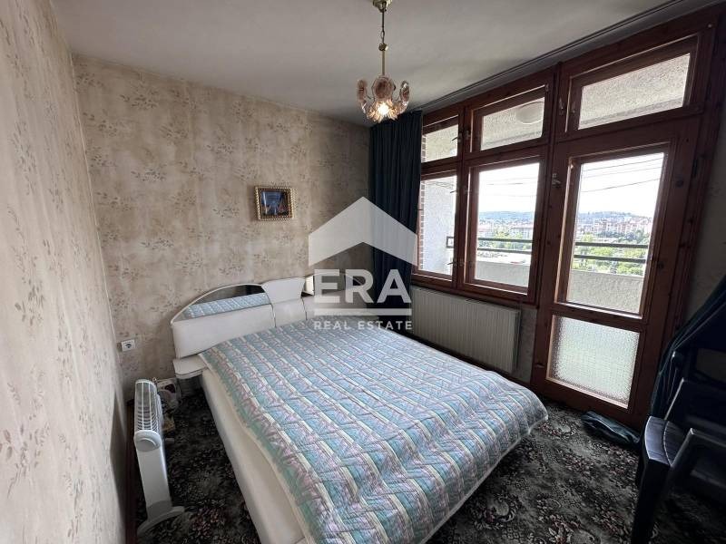 Продава 3-СТАЕН, гр. Велико Търново, Колю Фичето, снимка 6 - Апартаменти - 54779436