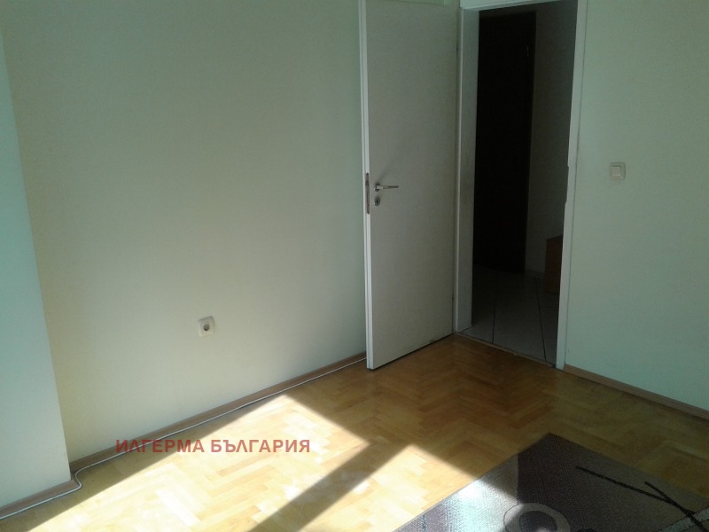 Продава  4-стаен град София , Сухата река , 80 кв.м | 93662327 - изображение [2]