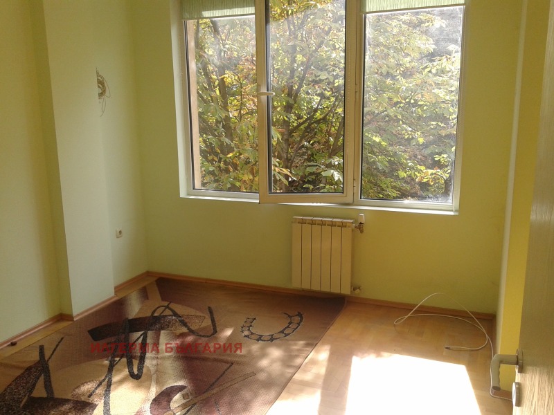 Продава  4-стаен град София , Сухата река , 80 кв.м | 93662327