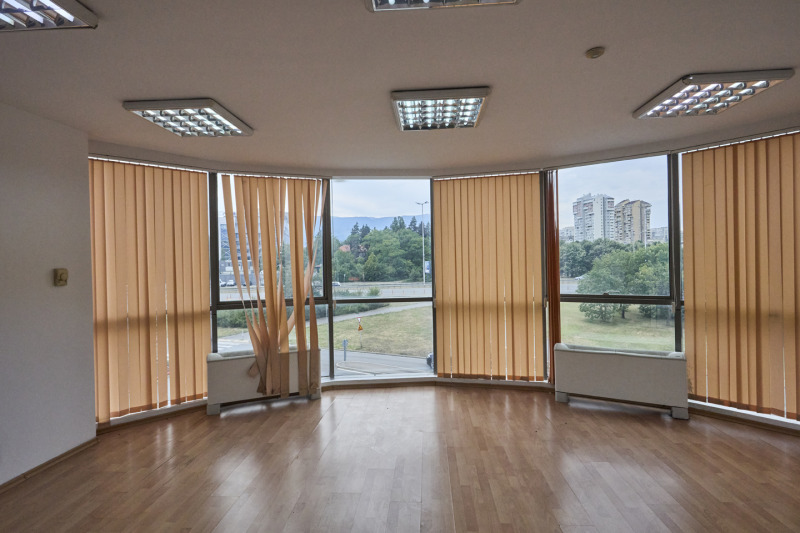 For Sale  Office Sofia , 7-mi 11-ti kilometar , 2693 sq.m | 38752122 - image [9]