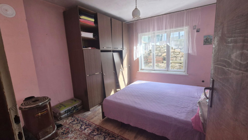 Продава ЕТАЖ ОТ КЪЩА, гр. Асеновград, област Пловдив, снимка 3 - Етаж от къща - 53009925