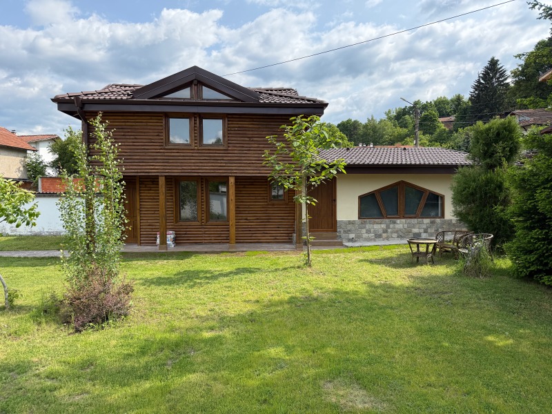 Продава  Къща област Перник , с. Рударци , 248 кв.м | 84305954