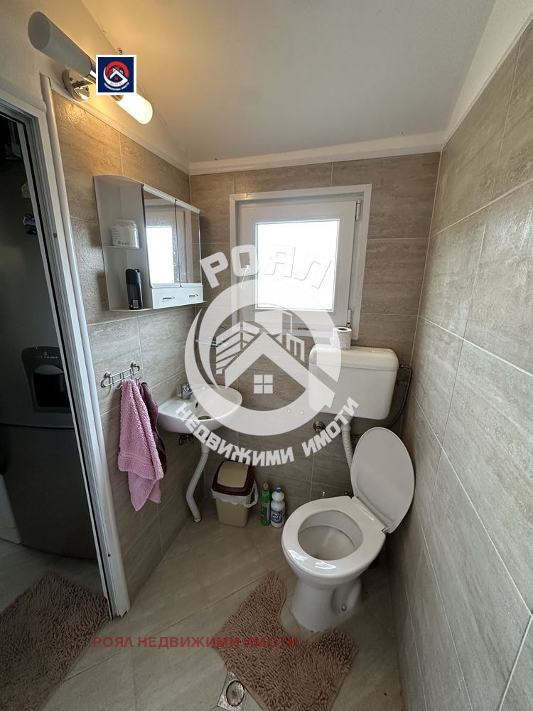 Продава КЪЩА, с. Тополово, област Пловдив, снимка 14 - Къщи - 54406517