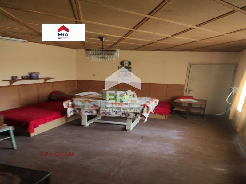 Продава ВИЛА, с. Владиня, област Ловеч