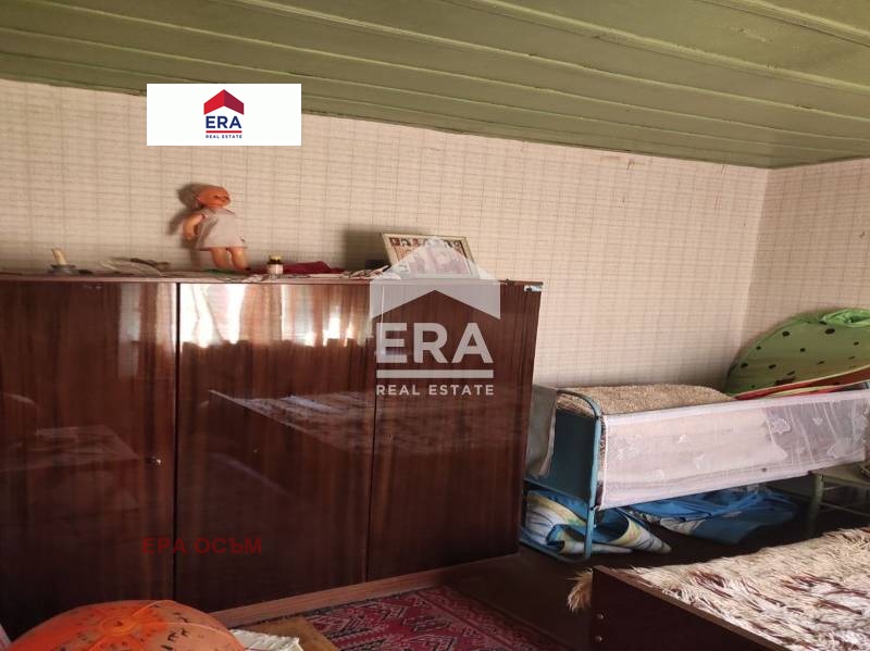 Продава ВИЛА, с. Владиня, област Ловеч, снимка 9 - Вили - 52811233