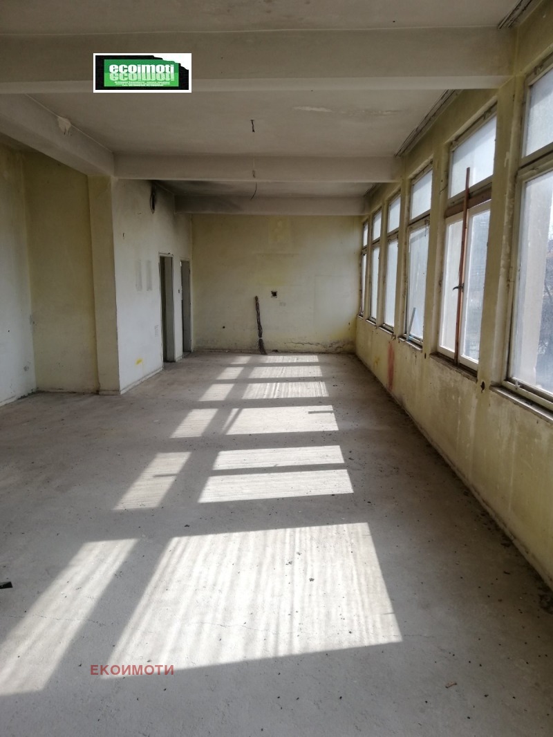 Продава ПРОМ. ПОМЕЩЕНИЕ, с. Байлово, област София област, снимка 4 - Производствени сгради - 53179324