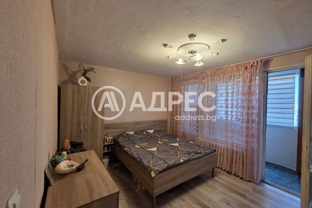 Продава 2-СТАЕН, гр. София, Люлин 5