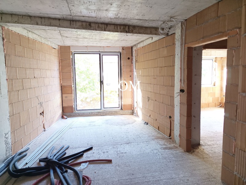 Продава 2-СТАЕН в град Шумен, Център - 77 кв.м / 106 500 € » 208 295.90 лв., ДОМ