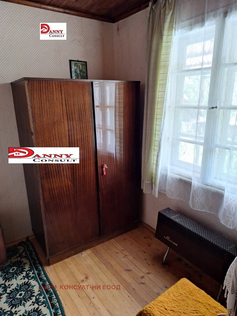 Продава КЪЩА в област Велико Търново, с. Хотница - 120 кв.м / 67 000 € » 131 040.61 лв., ДАНИ КОНСУЛТ-НИ ЕООД