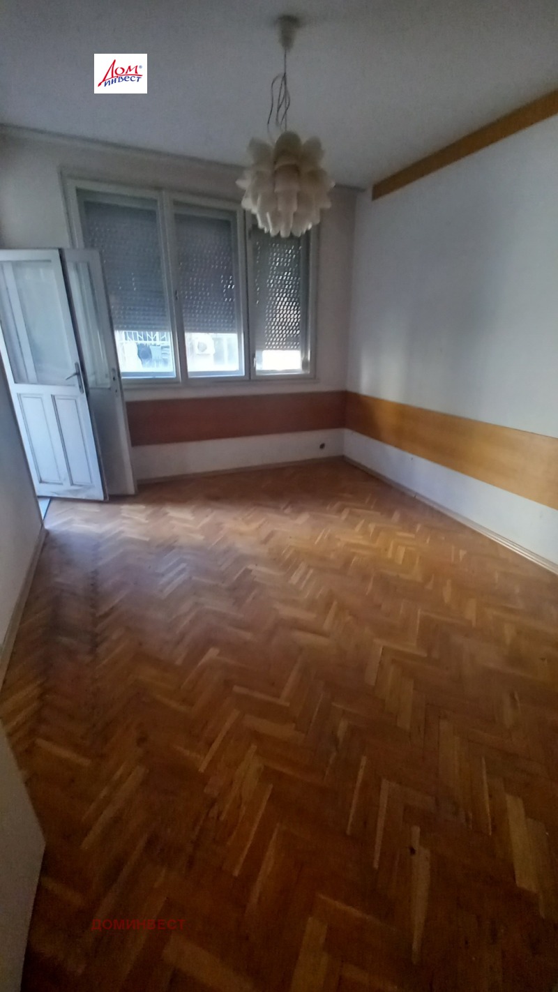 Продава МНОГОСТАЕН, гр. Пловдив, Център, снимка 6 - Апартаменти - 53059248