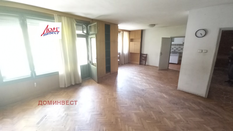 Продава МНОГОСТАЕН, гр. Пловдив, Център, снимка 3 - Апартаменти - 53059248
