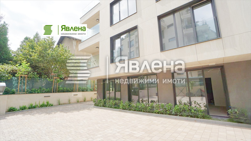 En venta  Oficina Sofia , Iztok , 26 metros cuadrados | 77321429
