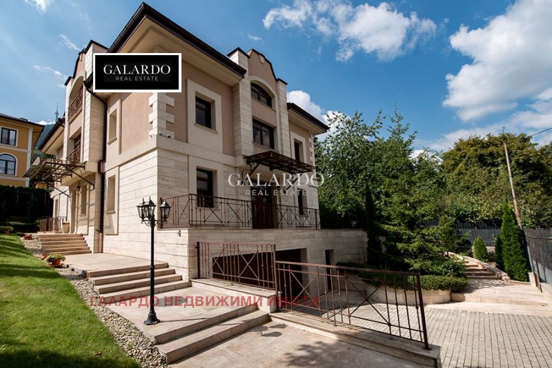 In vendita  Casa Sofia , Boiana , 780 mq | 49924741