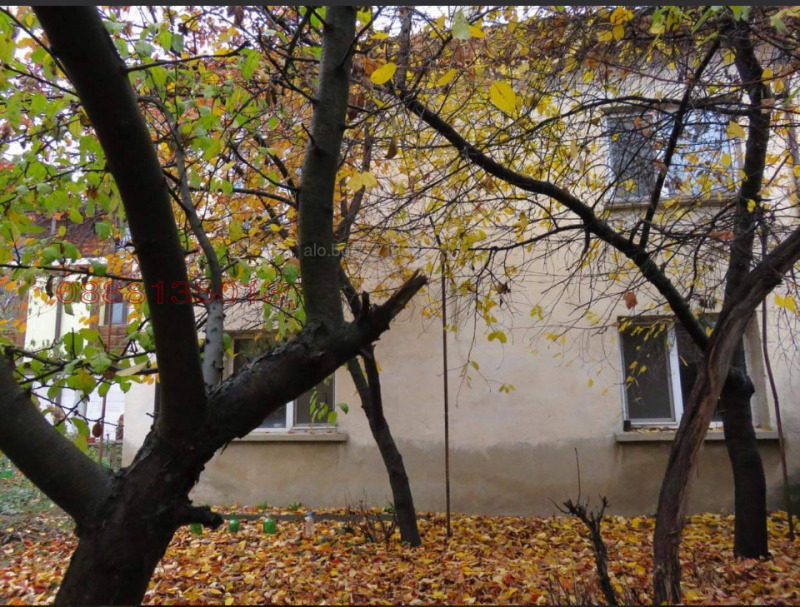 Продава КЪЩА, гр. Добринище, област Благоевград