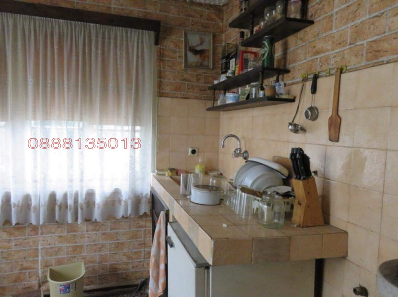 Продава КЪЩА, гр. Добринище, област Благоевград, снимка 2 - Къщи - 52785372