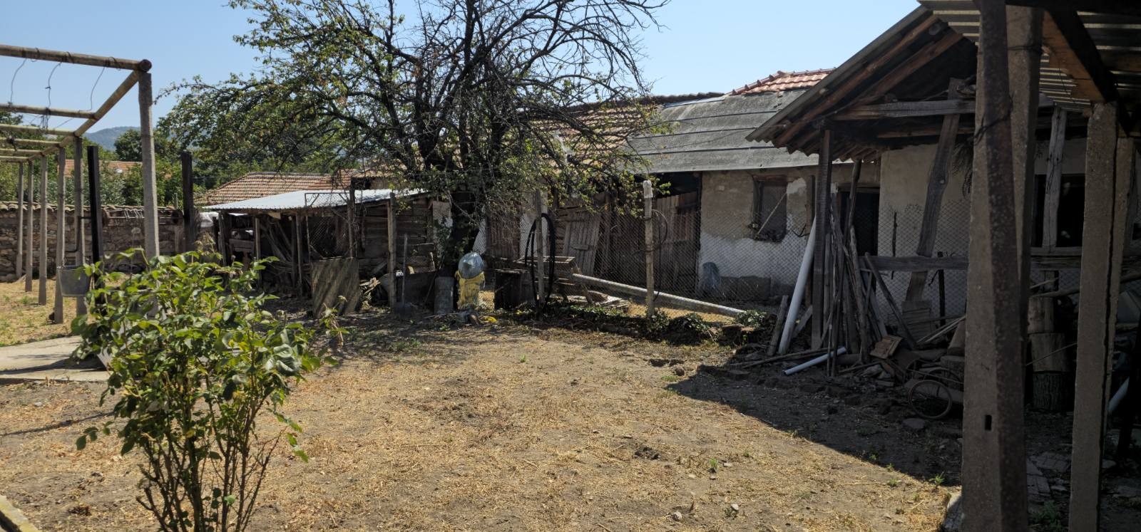 Продава КЪЩА, с. Искра, област Пловдив, снимка 3 - Къщи - 55802044