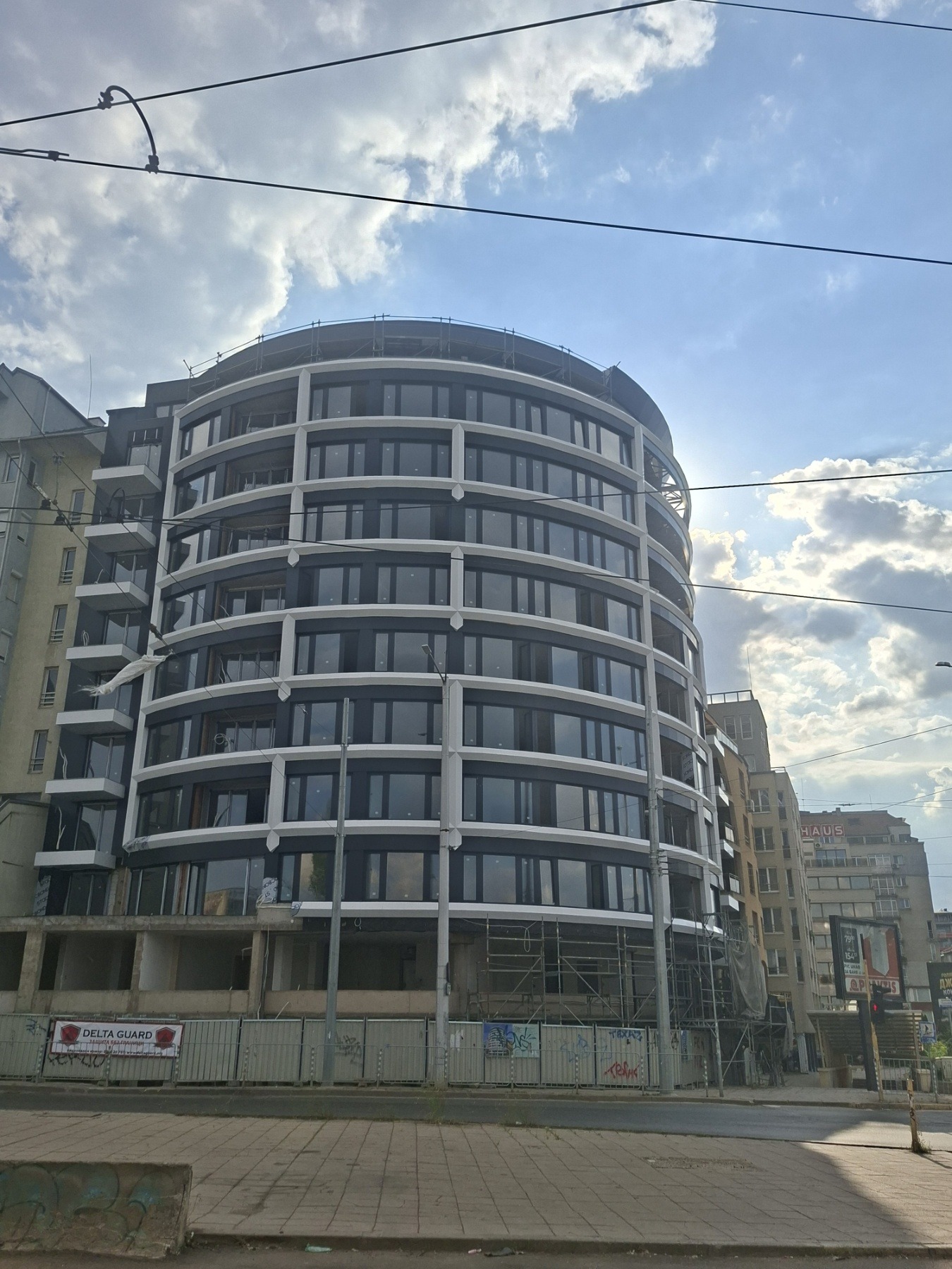 Продава МАГАЗИН, гр. София, Оборище, снимка 3 - Магазини - 52070796