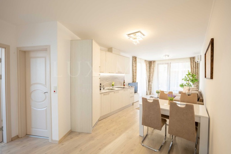 Продава 3-СТАЕН, гр. Свети Влас, област Бургас, снимка 5 - Апартаменти - 53130200