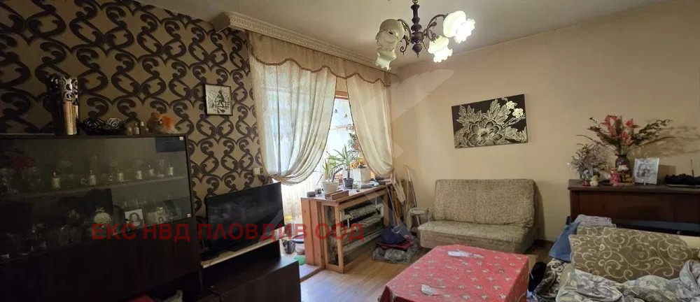 Продава 2-СТАЕН, гр. Пловдив, Тракия