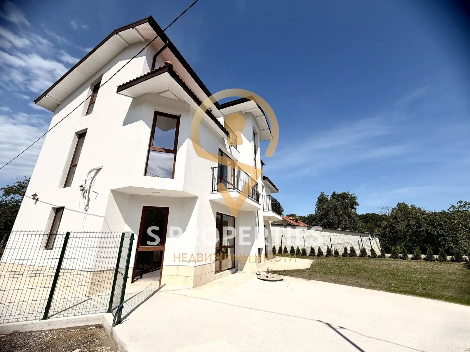 Продава КЪЩА, гр. Варна, м-т Ален мак