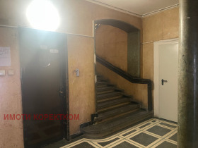 3 slaapkamers Tsentar, Sofia 14