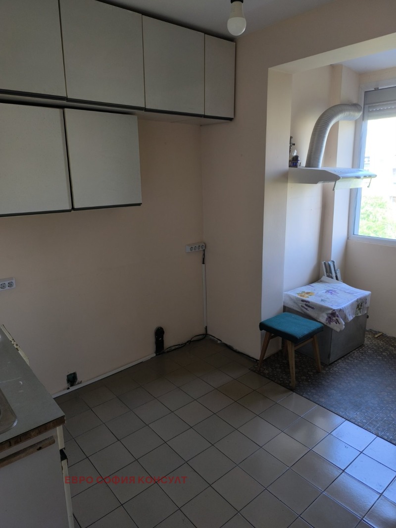 На продаж  1 спальня София , Люлин 3 , 65 кв.м | 39021515 - зображення [3]