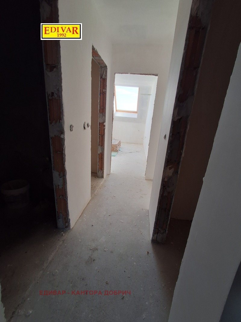 Продава 3-СТАЕН, гр. Добрич, Център, снимка 6 - Апартаменти - 43921112