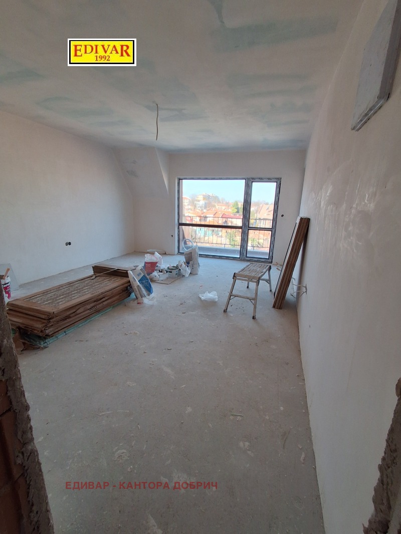 Продава 3-СТАЕН, гр. Добрич, Център, снимка 12 - Апартаменти - 43921112