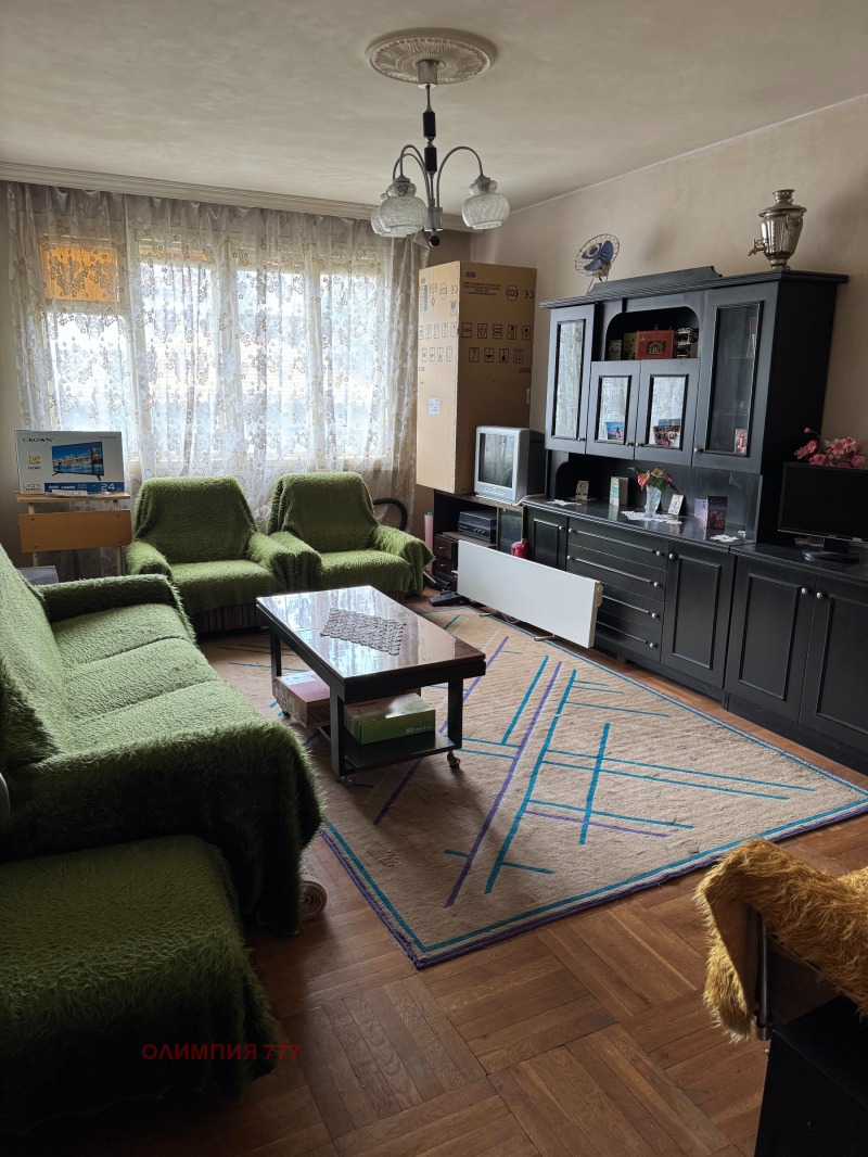 De vânzare  3 dormitoare Pleven , Șiroc țentâr , 101 mp | 26211694