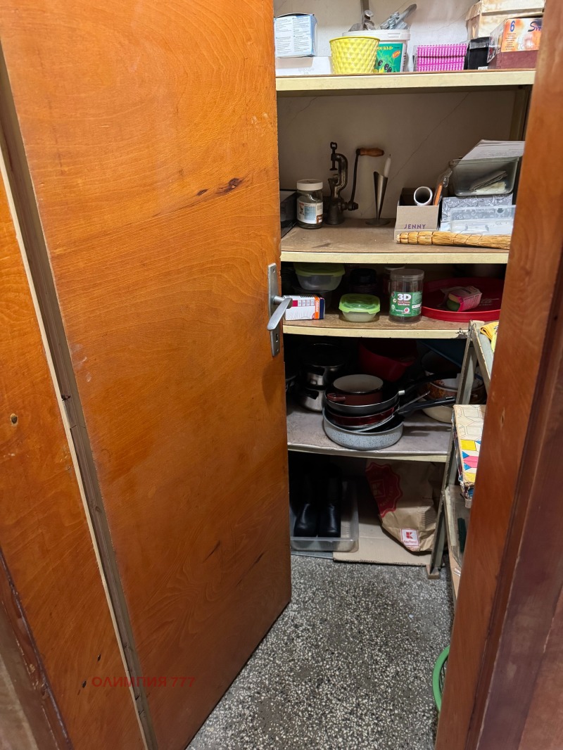 De vânzare  3 dormitoare Pleven , Șiroc țentâr , 101 mp | 26211694 - imagine [8]