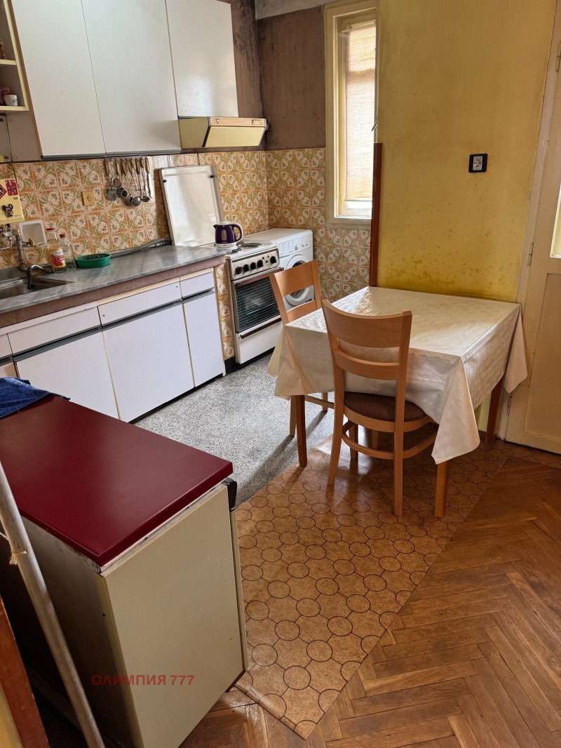 De vânzare  3 dormitoare Pleven , Șiroc țentâr , 101 mp | 26211694 - imagine [11]