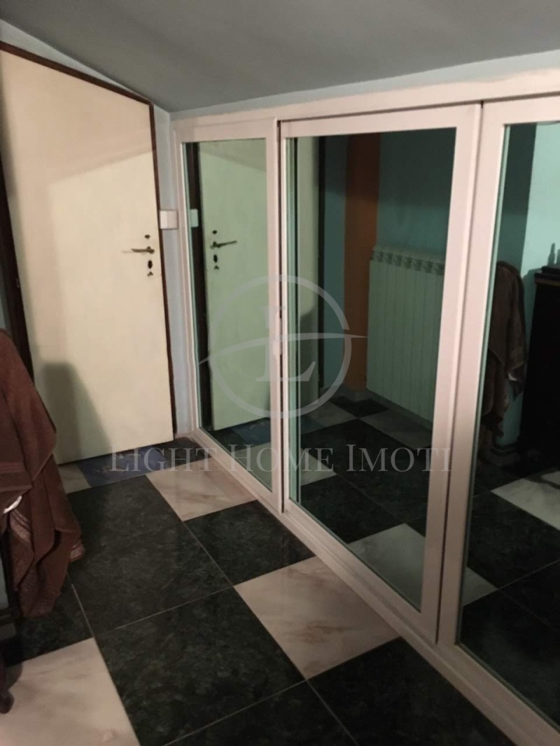 Myytävänä  Pienhuoneisto Plovdiv , Karšijaka , 220 neliömetriä | 76679731 - kuva [10]