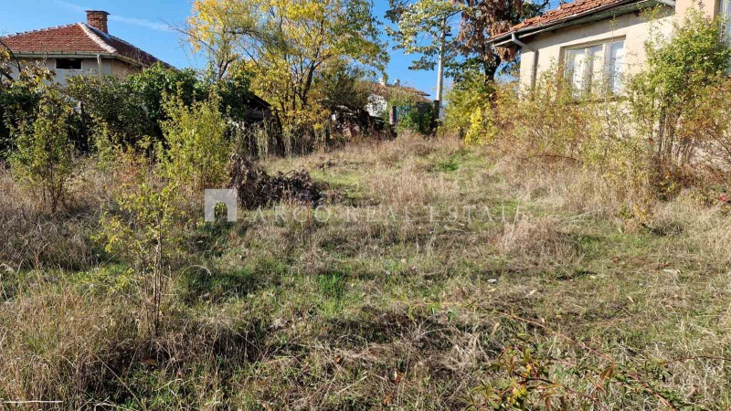 Продава КЪЩА, с. Пчелин, област София област, снимка 2 - Къщи - 52603242