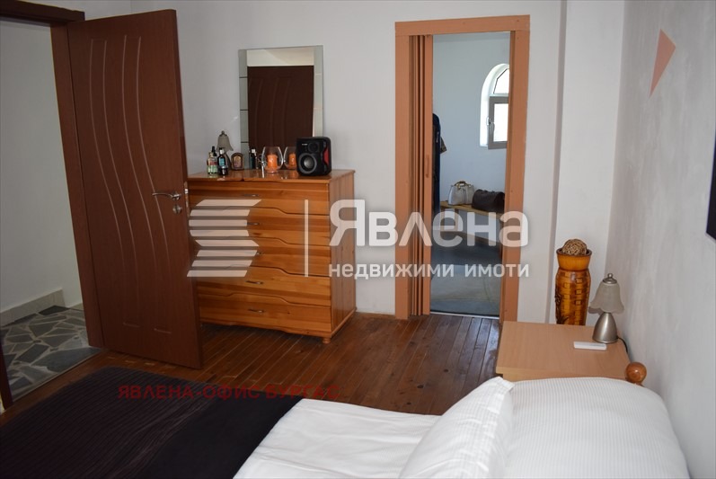 Продава КЪЩА, с. Варвара, област Бургас, снимка 14 - Къщи - 55245274