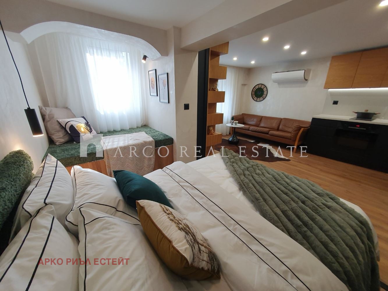 Продава 1-СТАЕН, гр. София, Център, снимка 8 - Апартаменти - 54026042