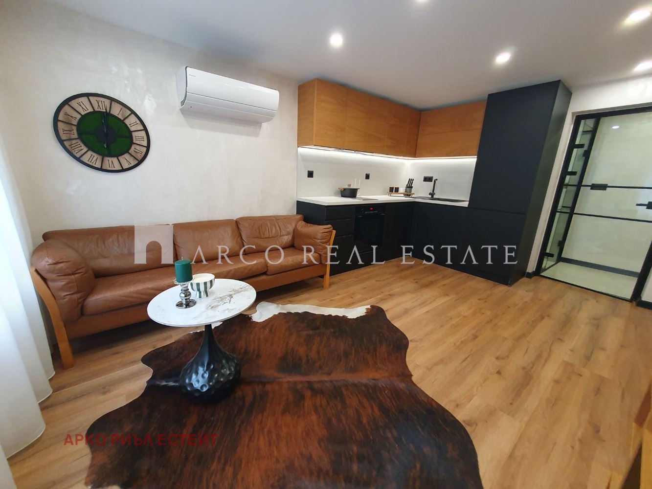 Продава 1-СТАЕН, гр. София, Център, снимка 3 - Апартаменти - 54026042