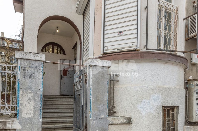 Продава 2-СТАЕН, гр. Варна, Център, снимка 13 - Апартаменти - 53465673