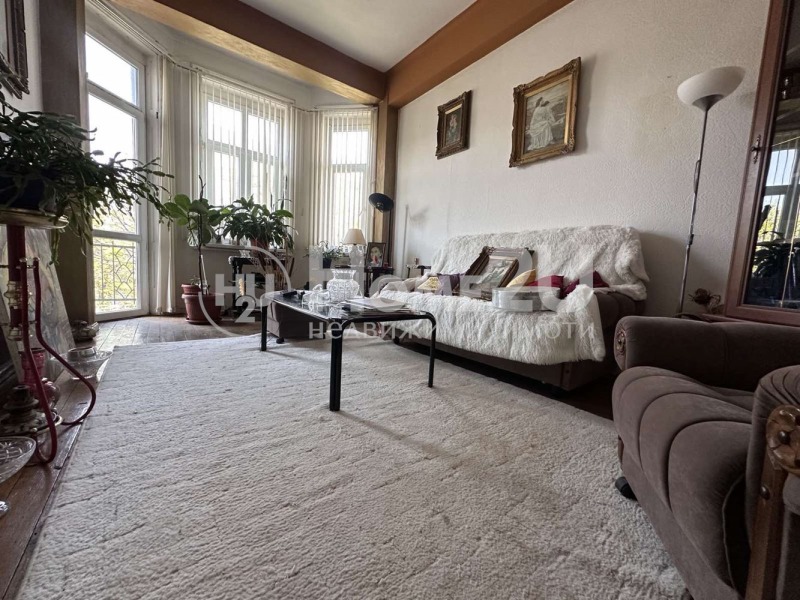 De vânzare  2 dormitoare Sofia , Țentâr , 103 mp | 52768776
