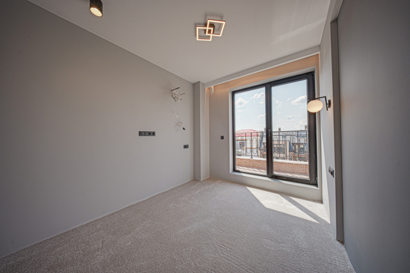 In vendita  3 camere da letto Sofia , Tsentar , 300 mq | 43208373 - Immagine [14]