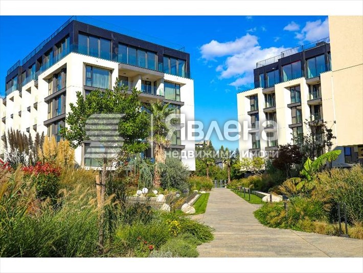 Продава 4-СТАЕН, гр. Варна, к.к. Св.Св. Константин и Елена