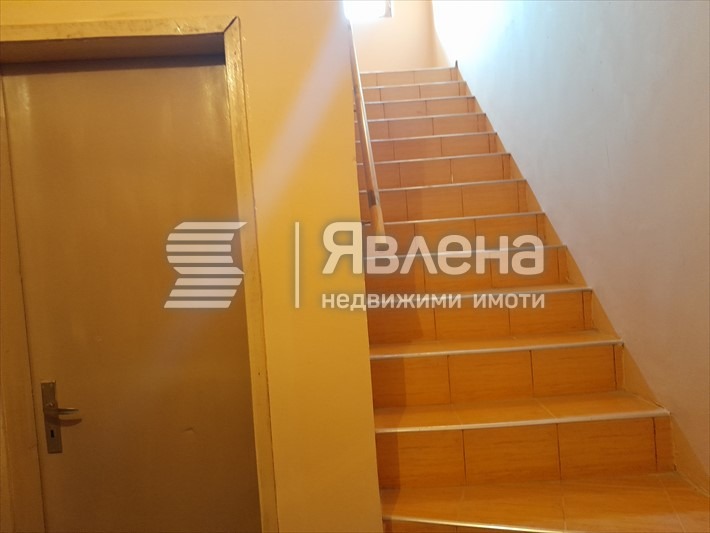 Продава КЪЩА, с. Малки Воден, област Хасково, снимка 10 - Къщи - 47381569