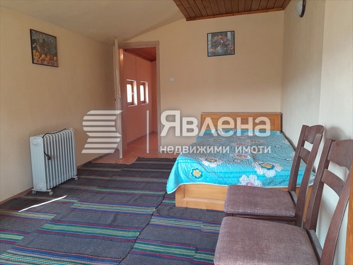 Продава КЪЩА, с. Малки Воден, област Хасково, снимка 12 - Къщи - 47381569