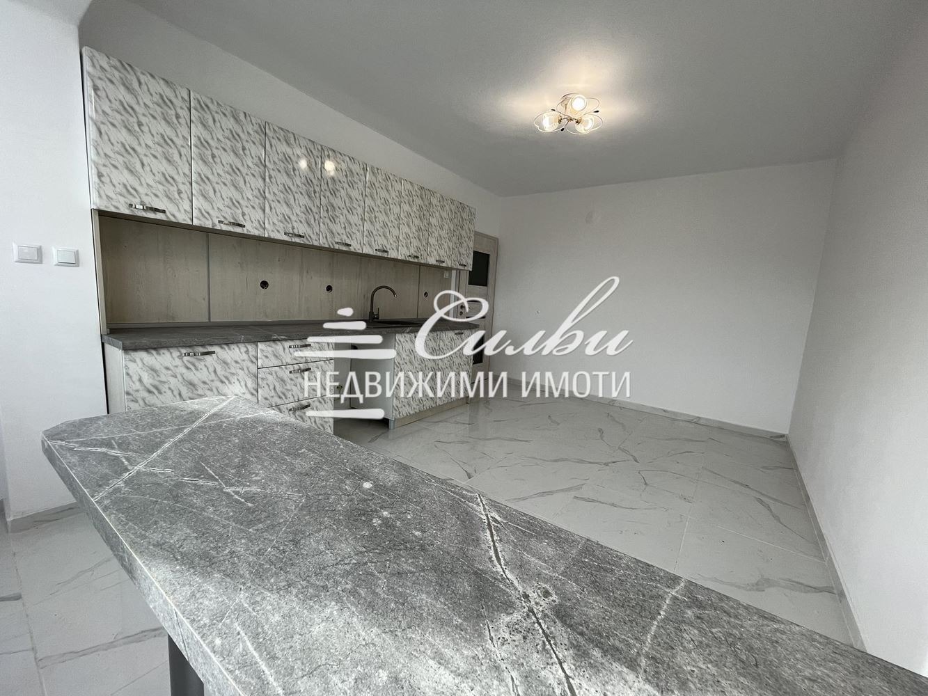 Продава 3-СТАЕН, гр. Шумен, Тракия, снимка 2 - Апартаменти - 53189878