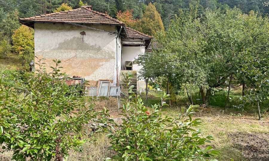 Продава КЪЩА, с. Ново село, област София област, снимка 2 - Къщи - 53862725