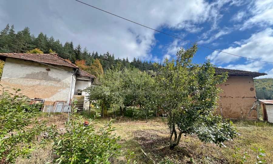 Продава КЪЩА, с. Ново село, област София област, снимка 3 - Къщи - 53862725