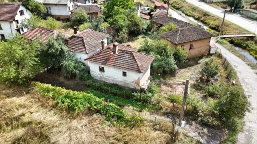 Продава КЪЩА, с. Ново село, област София област, снимка 13 - Къщи - 53862725